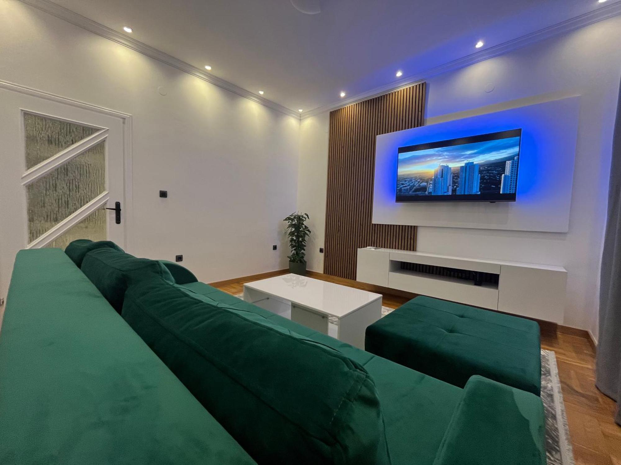 Sarajevo Luxury Apartment - 50 M From Old Sarajevo Clock Tower Екстер'єр фото